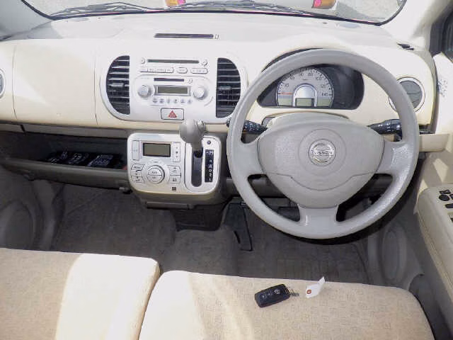 NISSAN MOCO