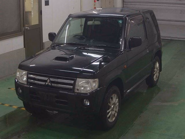 MITSUBISHI PAJERO MINI