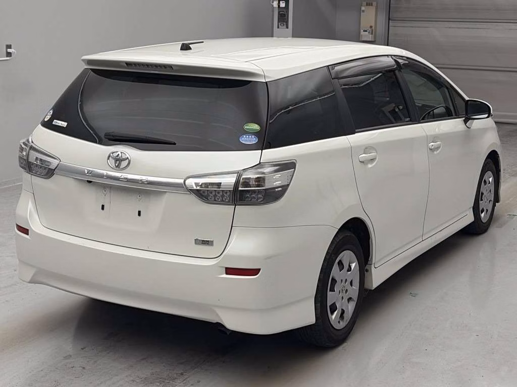 TOYOTA WISH