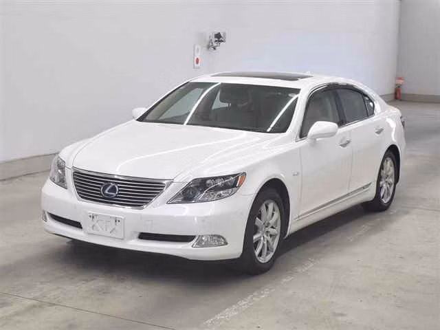 LEXUS LS600H