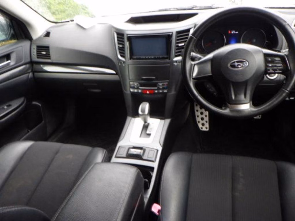 SUBARU LEGACY