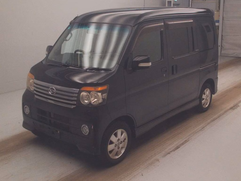 DAIHATSU ATRAI