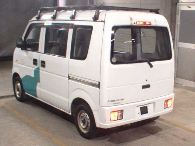 MITSUBISHI MINICAB