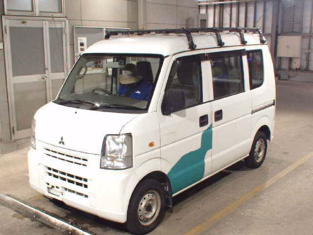 MITSUBISHI MINICAB