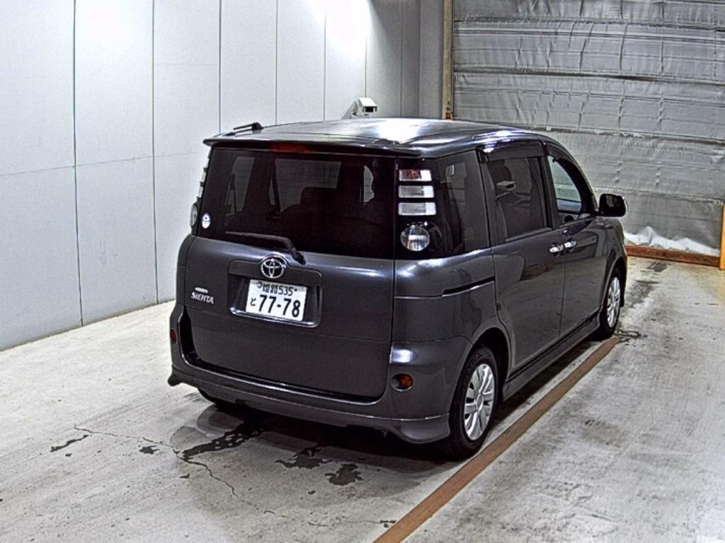 TOYOTA SIENTA