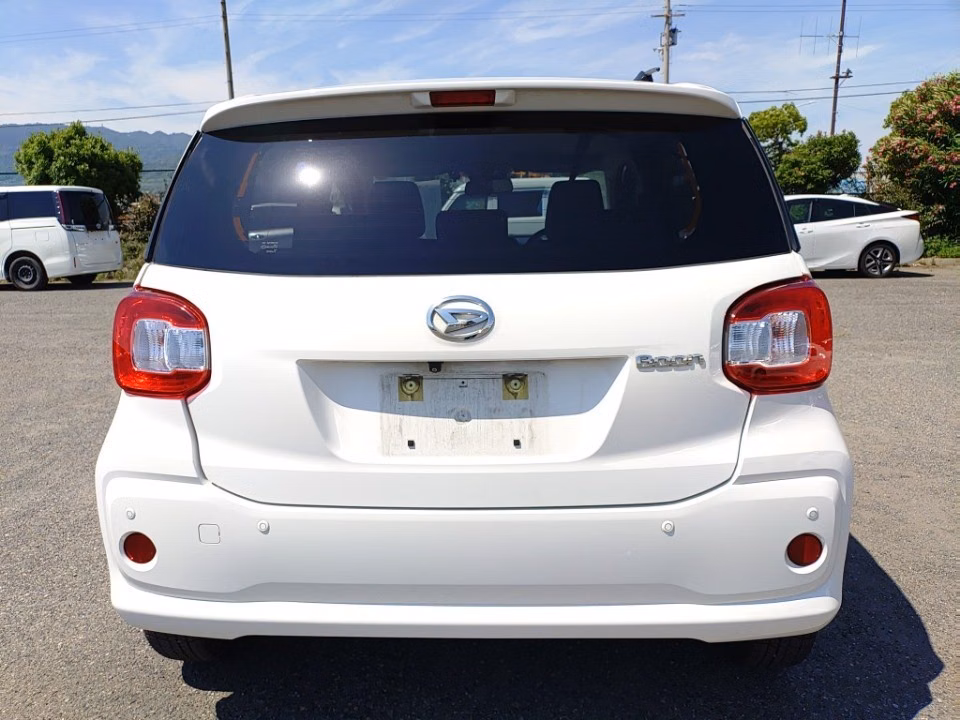 DAIHATSU BOON