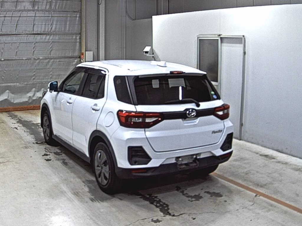 DAIHATSU ROCKY