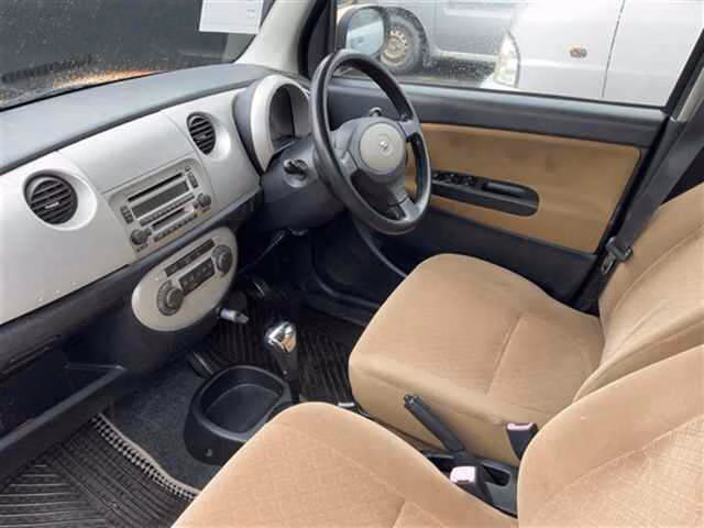DAIHATSU MIRA GINO