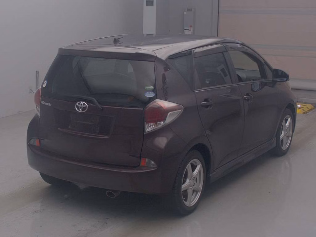 TOYOTA RACTIS