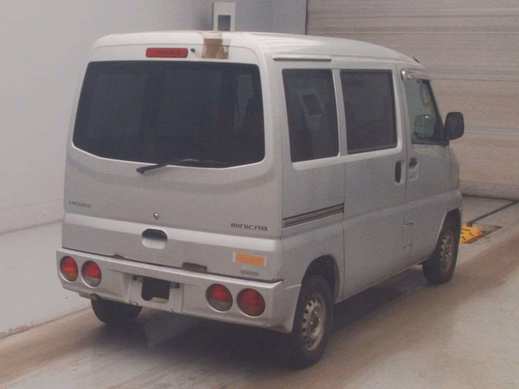 MITSUBISHI MINICAB