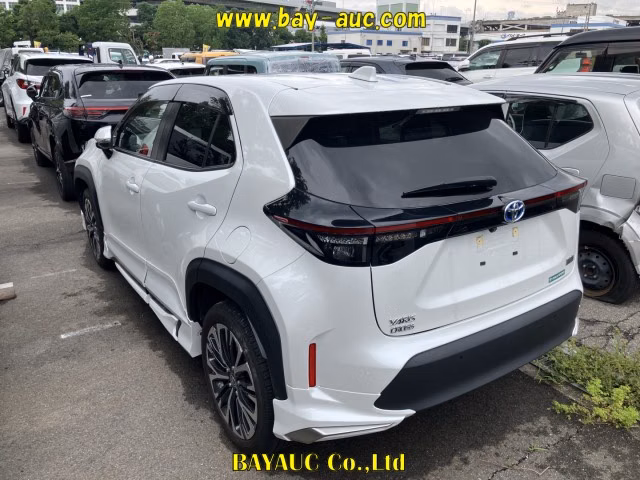 TOYOTA YARIS CROSS