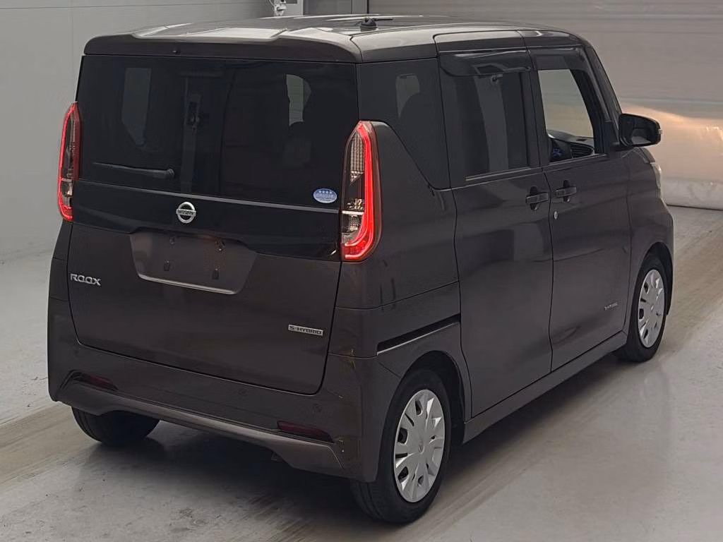 NISSAN ROOX