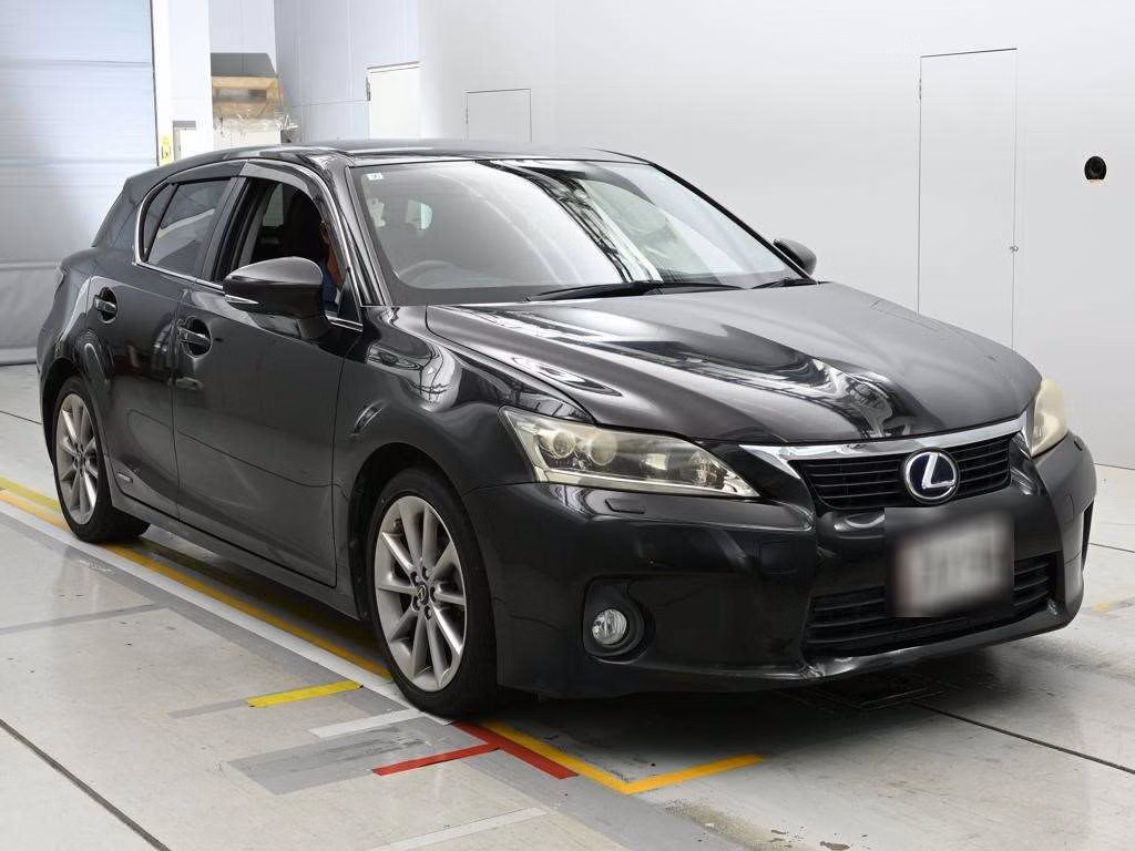 LEXUS CT200H