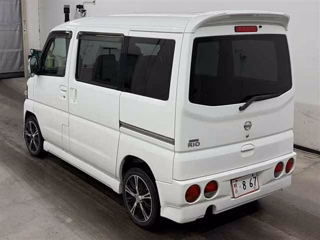 NISSAN CLIPPER
