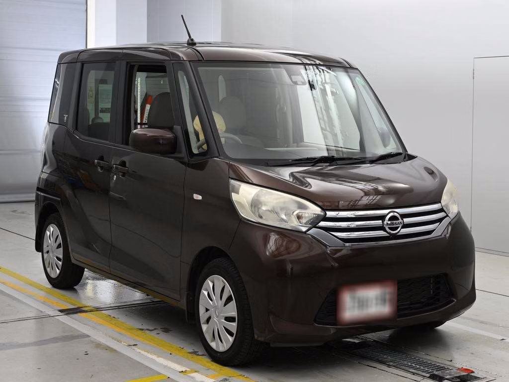 NISSAN DAYZ ROOX