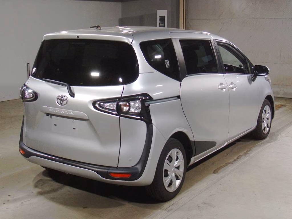 TOYOTA SIENTA