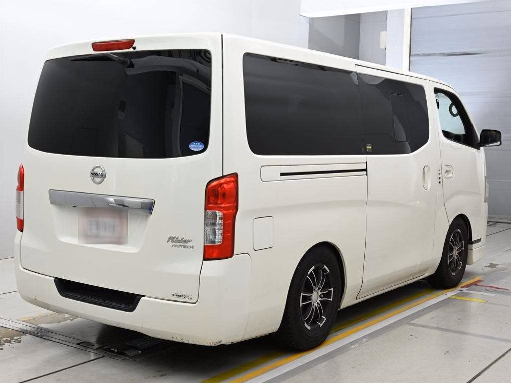 NISSAN NV350 CARAVAN