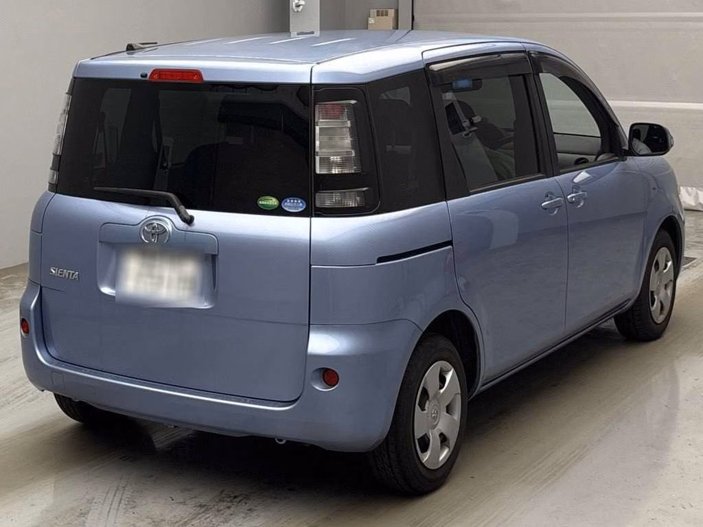 TOYOTA SIENTA