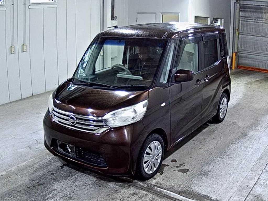 NISSAN DAYZ ROOX