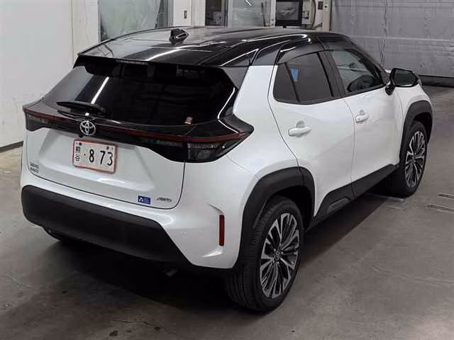 TOYOTA YARIS CROSS