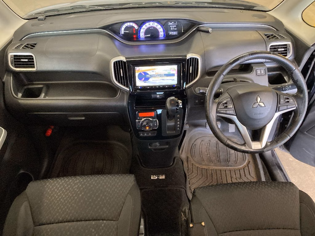 MITSUBISHI DELICA D:2