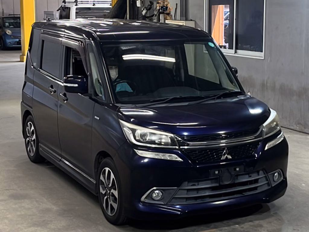 MITSUBISHI DELICA D:2