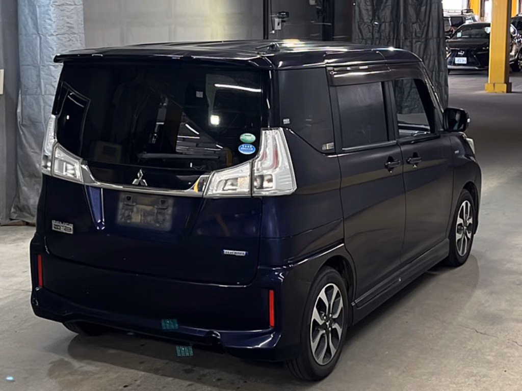 MITSUBISHI DELICA D:2