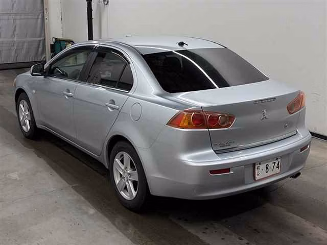 MITSUBISHI GALANT FORTIS