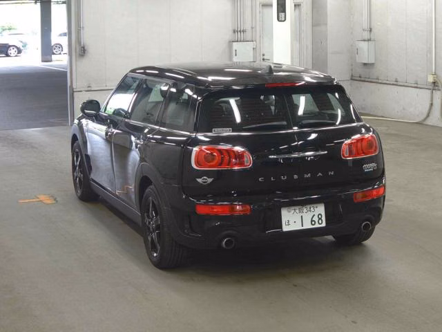 MINI CLUBMAN