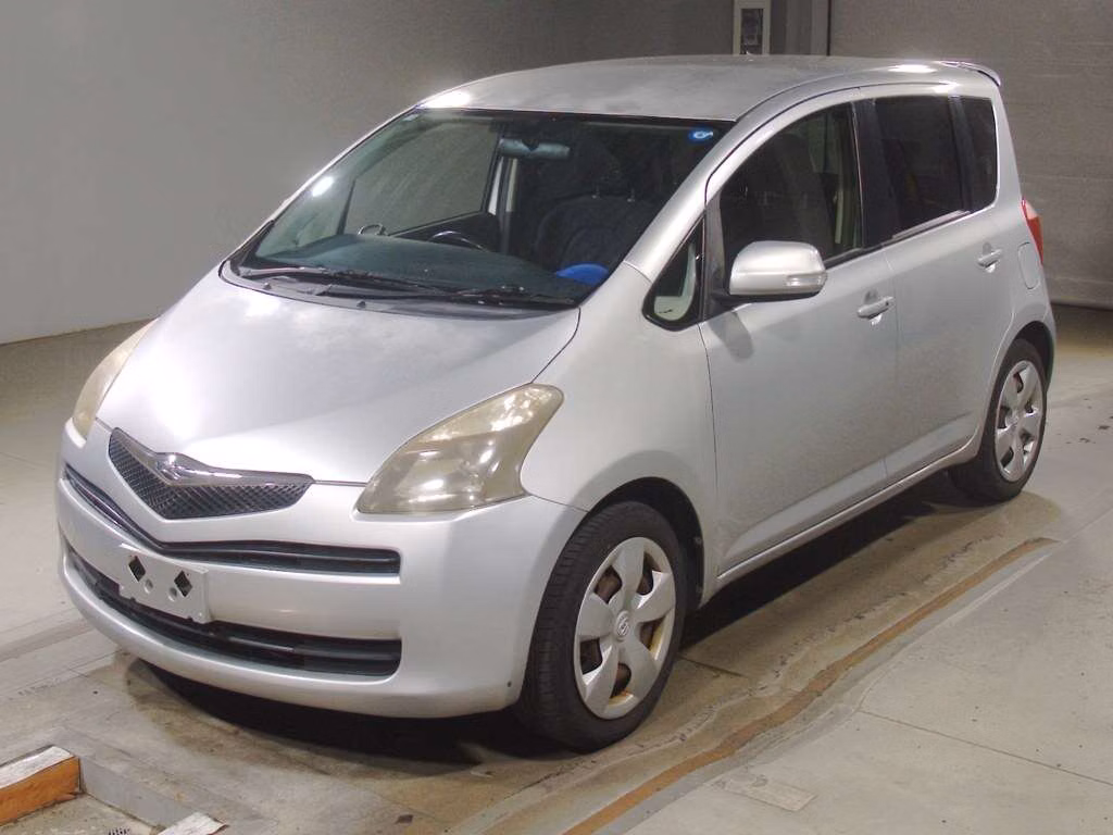 TOYOTA RACTIS
