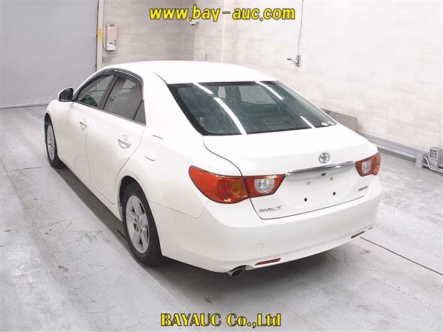 TOYOTA MARK X