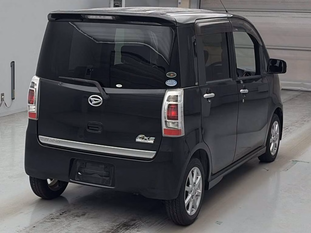 DAIHATSU TANTO EXE