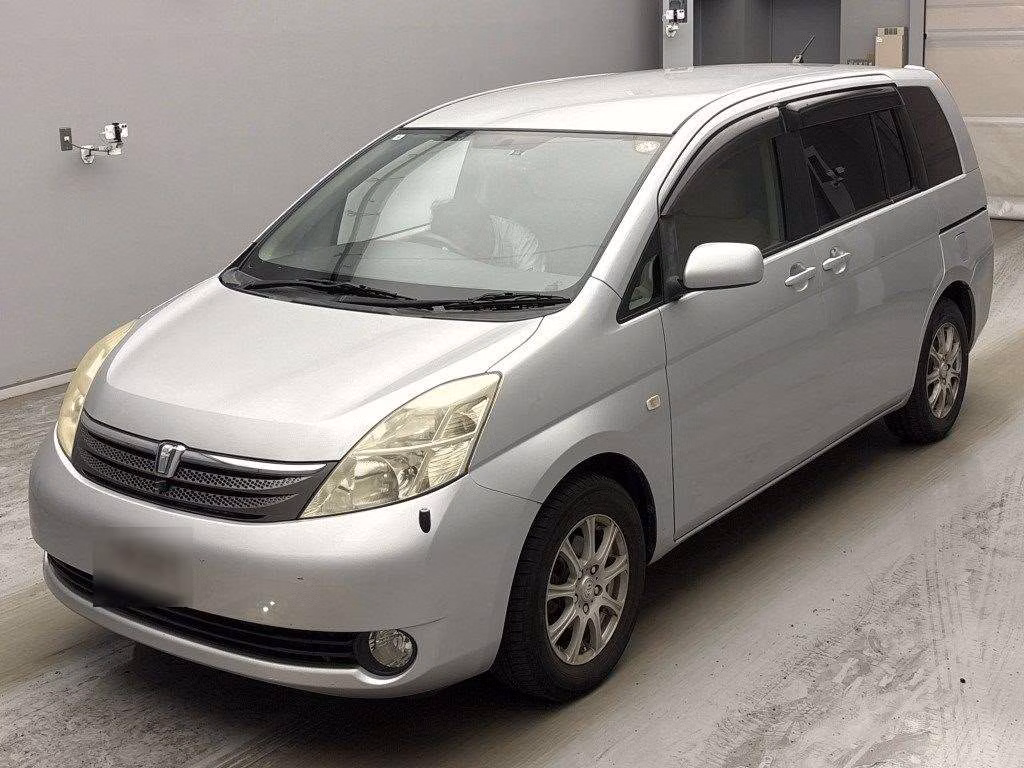 TOYOTA ISIS