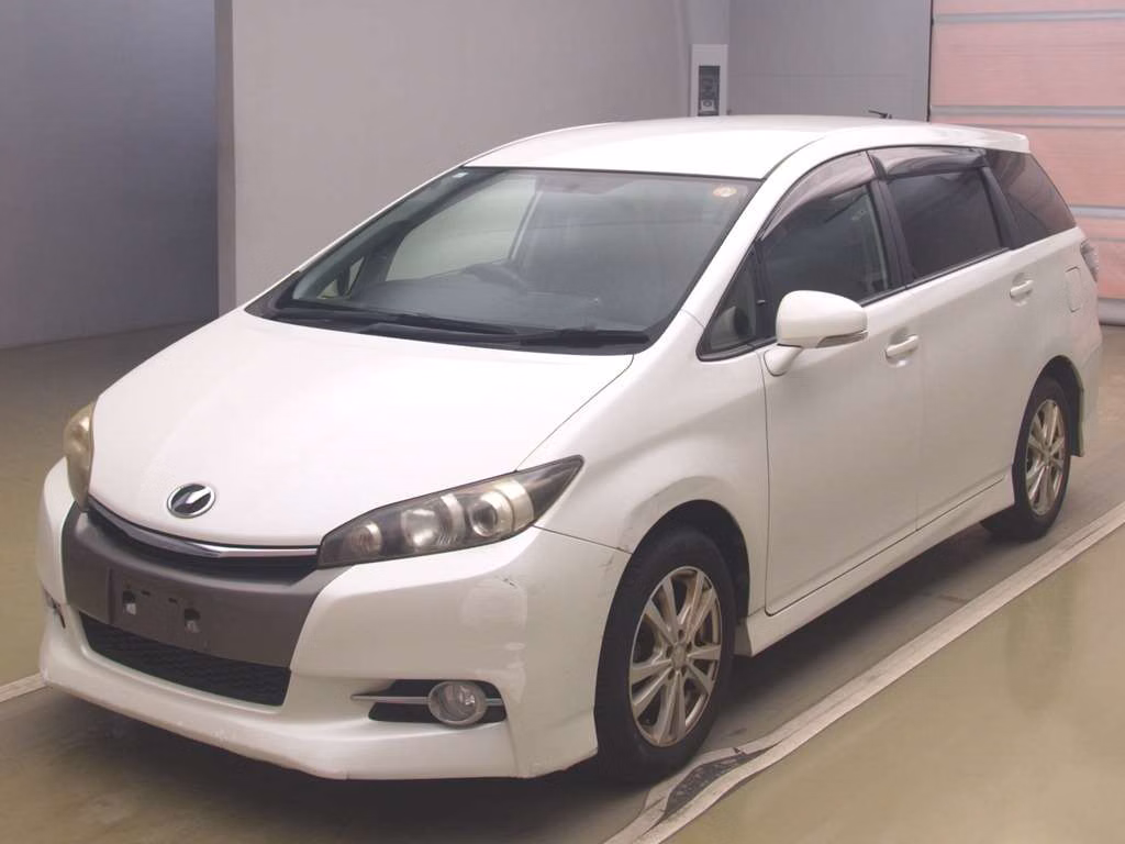 TOYOTA WISH