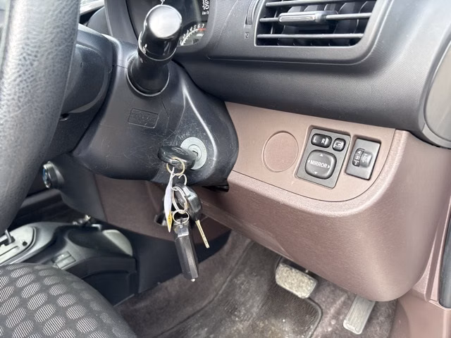 TOYOTA IQ