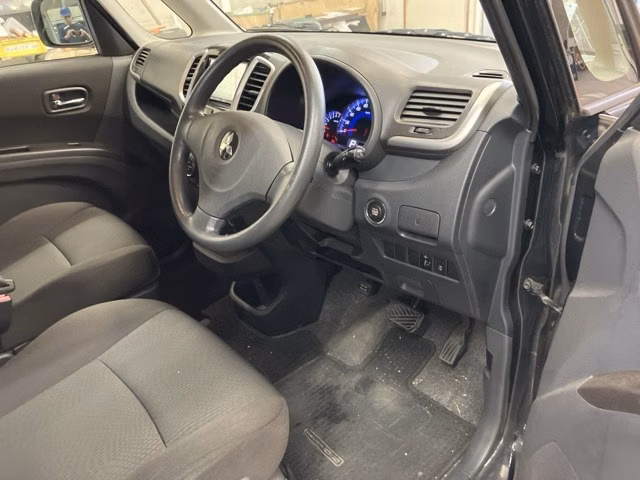 MITSUBISHI DELICA D:2