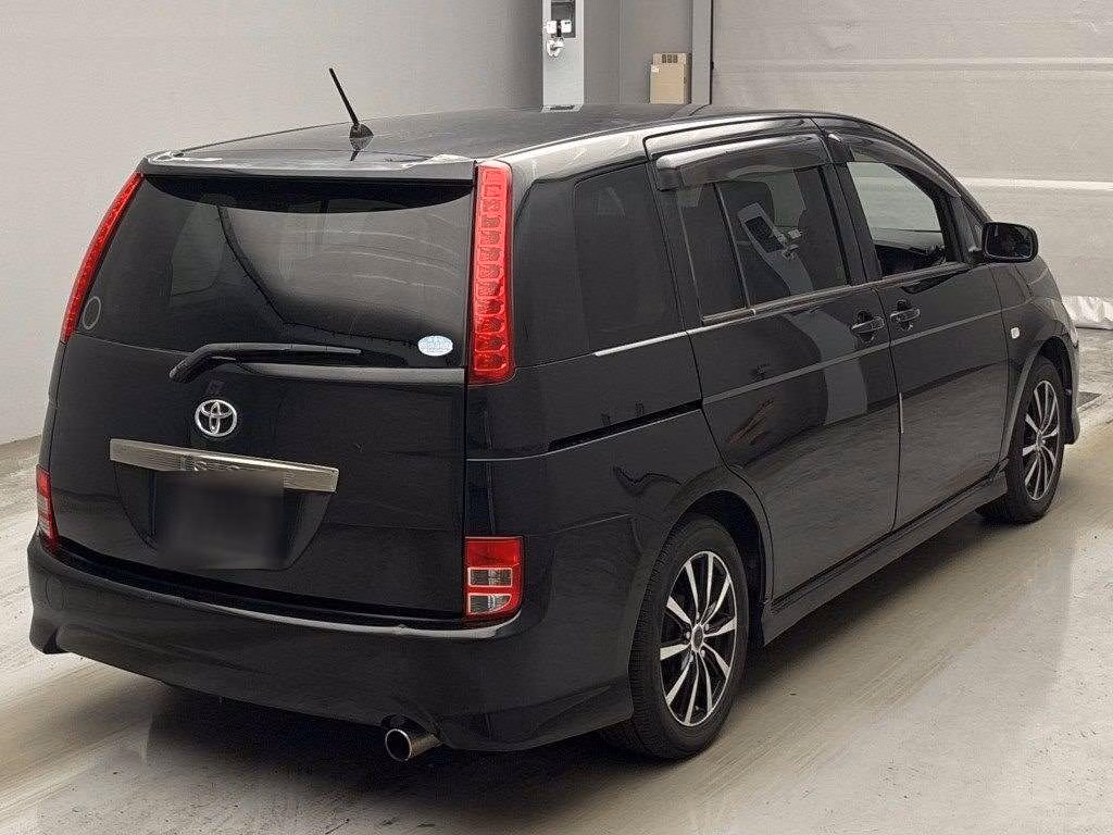 TOYOTA ISIS