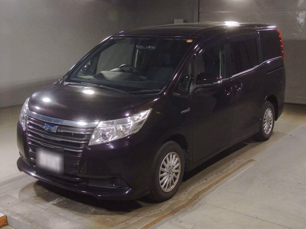 TOYOTA NOAH