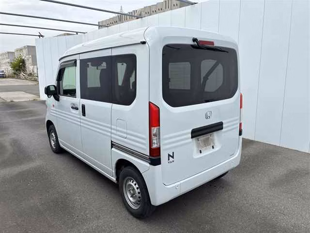 HONDA N-VAN