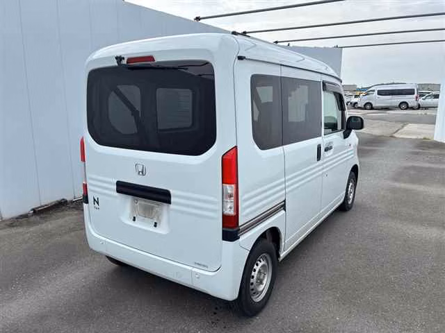 HONDA N-VAN