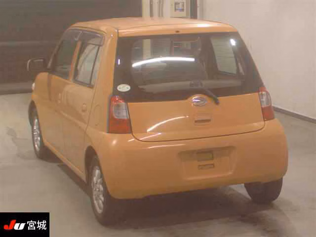DAIHATSU ESSE