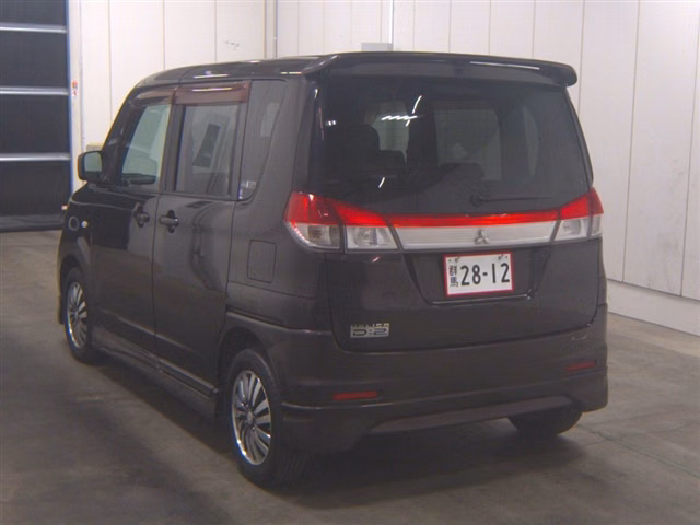 MITSUBISHI DELICA D:2