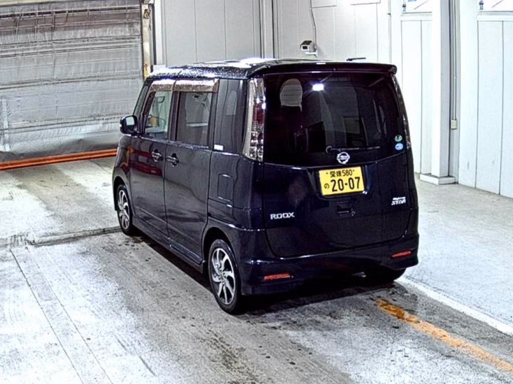 NISSAN ROOX