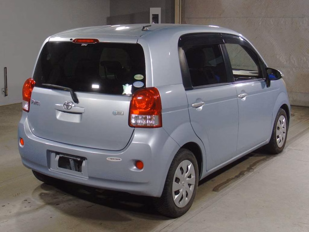 TOYOTA PORTE