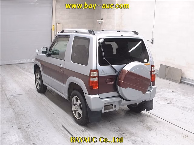 MITSUBISHI PAJERO MINI