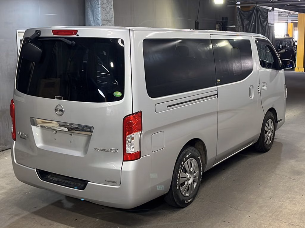 NISSAN NV350 CARAVAN