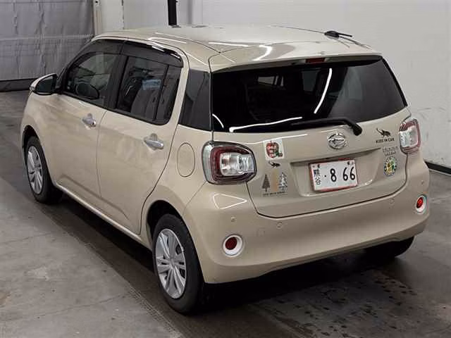 DAIHATSU BOON