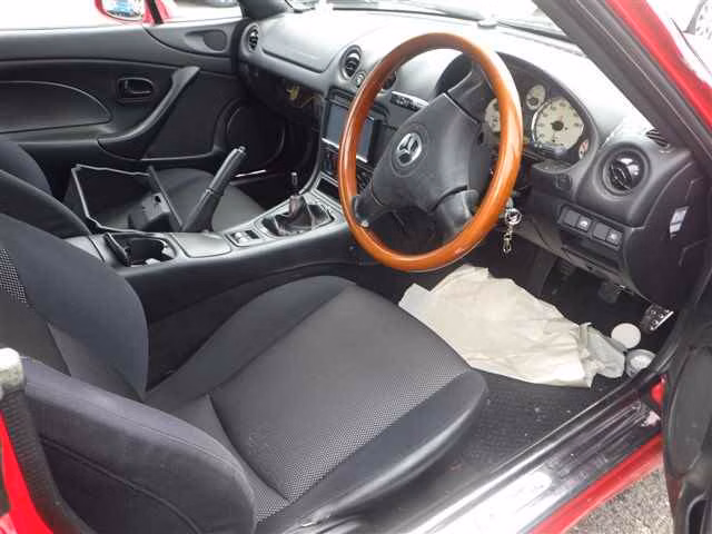 MAZDA ROADSTER