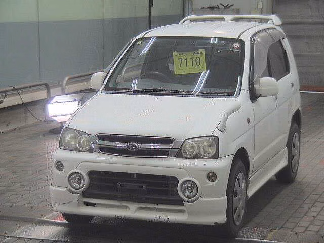 DAIHATSU TERIOS KID