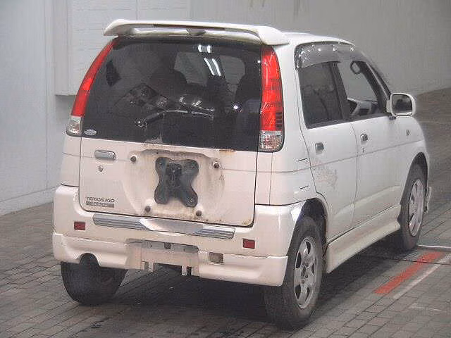 DAIHATSU TERIOS KID